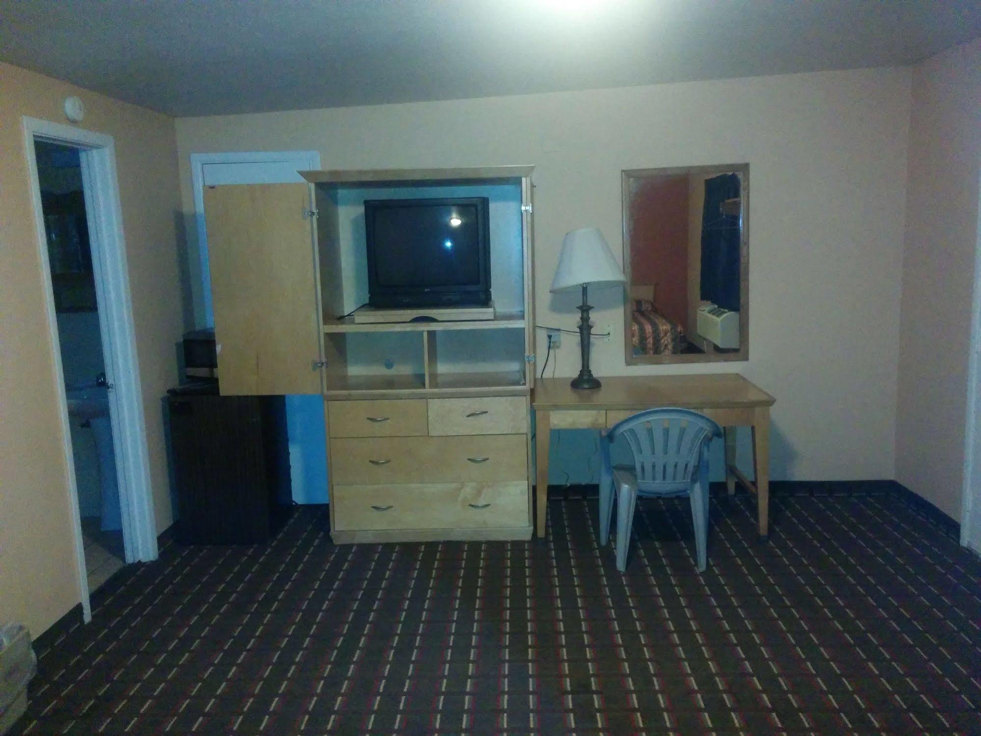 Budget Host Inn Gainesville Zewnętrze zdjęcie